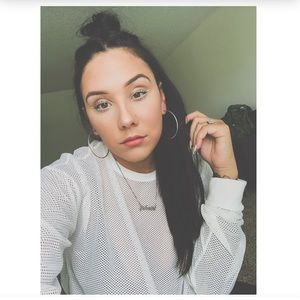 Meet your seller! ✨😘